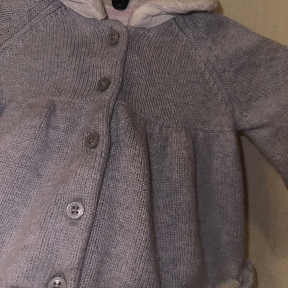 Janie and Jack Gray Knit Baby Cardigan with White faux Fur Collar 3 to 6 months